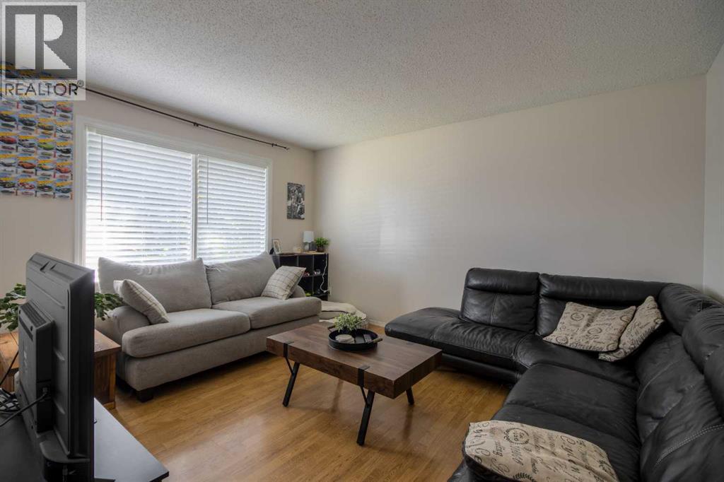 78 Purdue Court W, Lethbridge, Alberta  T1K 4R8 - Photo 5 - A2281630