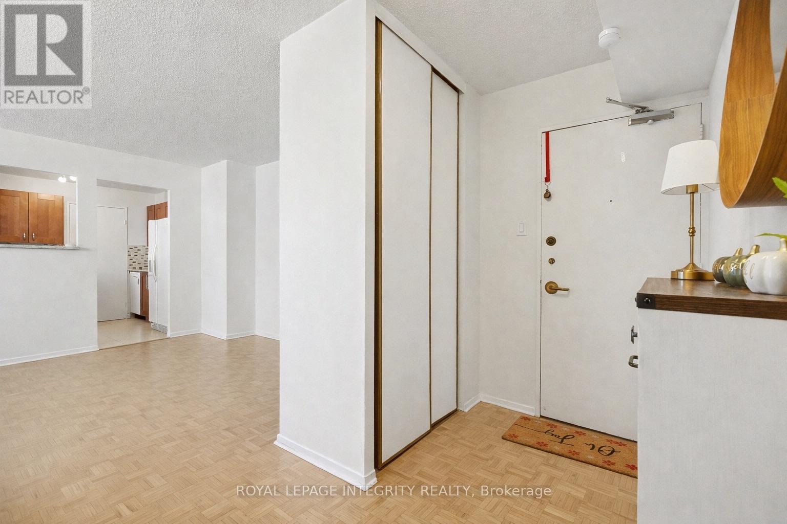 803 - 2625 Regina Street, Ottawa, Ontario K2B 5W8 - Photo 6 - X12745020