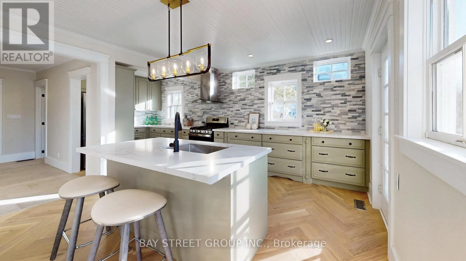 236 Main Street, Markham, Ontario  L3R 2H2 - Photo 10 - N12684016