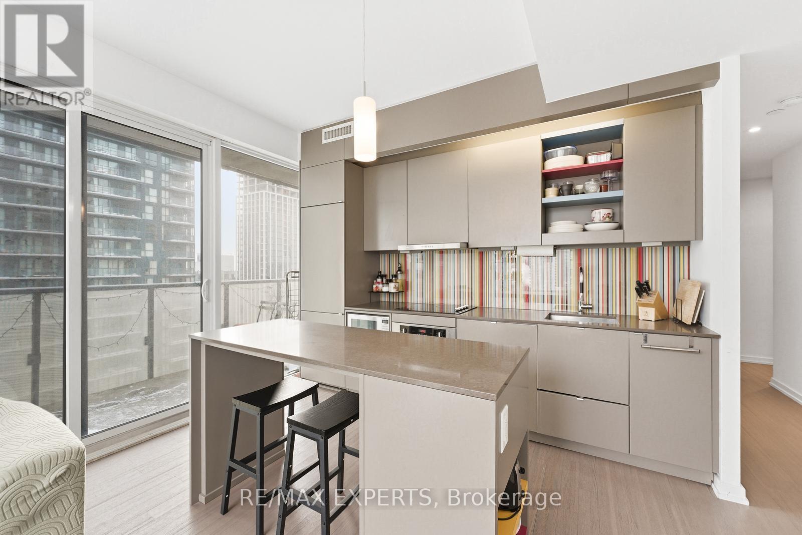 3606 - 101 Peter Street, Toronto, Ontario  M5V 0G6 - Photo 7 - C12745032