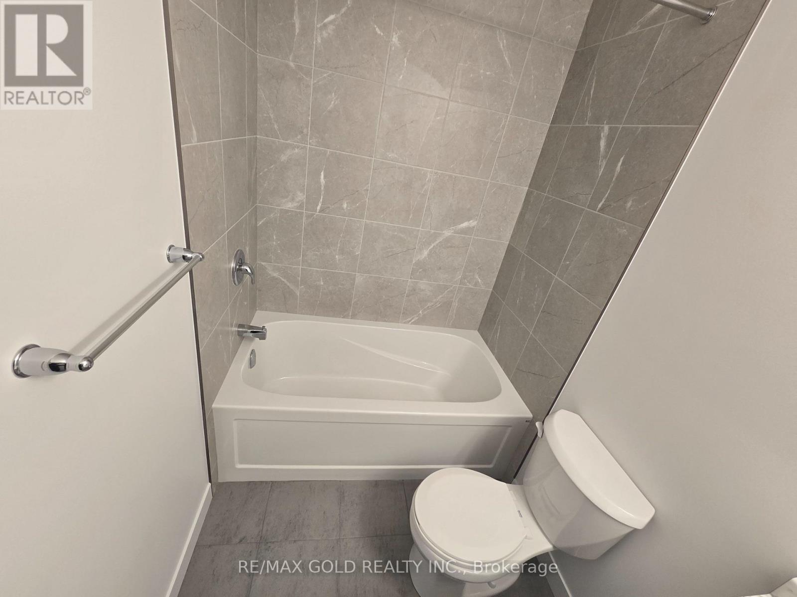 29 Oak Forest Common, Cambridge, Ontario  N1S 0G3 - Photo 12 - X12744952