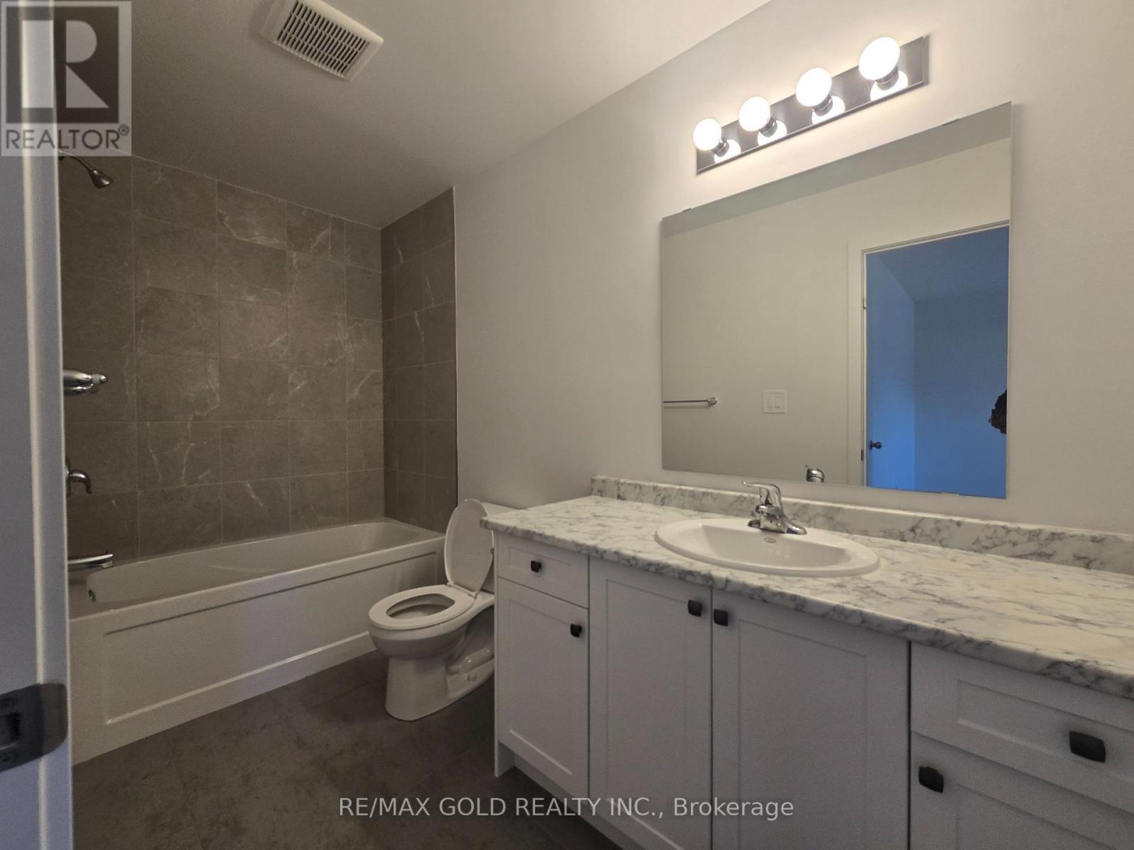 29 Oak Forest Common, Cambridge, Ontario  N1S 0G3 - Photo 7 - X12744952