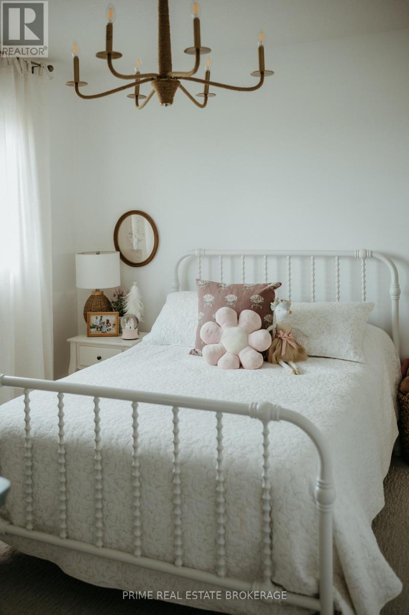 Photo 36 of 48 for 78 Optimist Drive