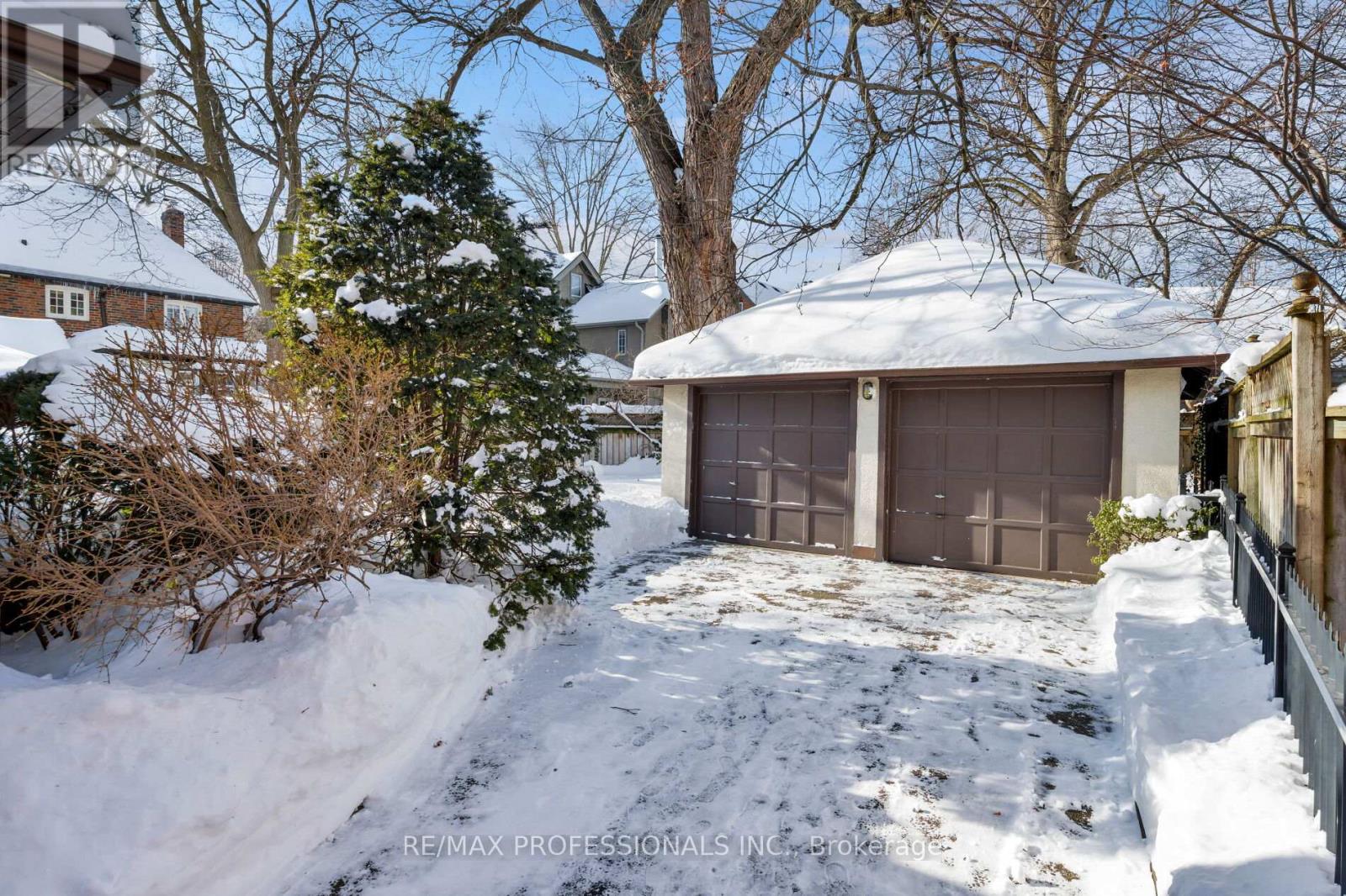 50 Wendover Road, Toronto, Ontario  M8X 2L3 - Photo 21 - W12745016