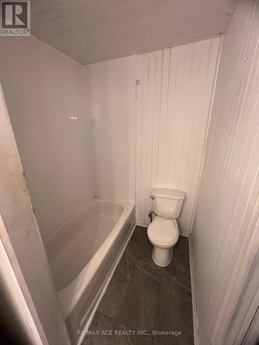 5671-5673 Desson Avenue, Niagara Falls, Ontario  L2G 3T3 - Photo 10 - X12745048