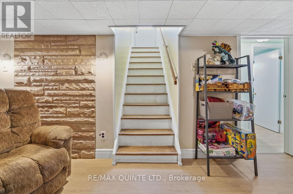 10 Dorthy Drive, Quinte West, Ontario  K8V 5P5 - Photo 32 - X12745062