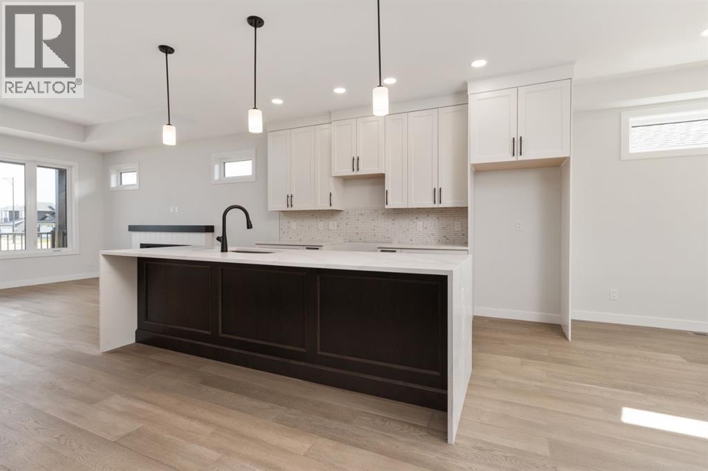 6303 26 Avenue, Camrose, Alberta  T4V 5J6 - Photo 6 - A2184410