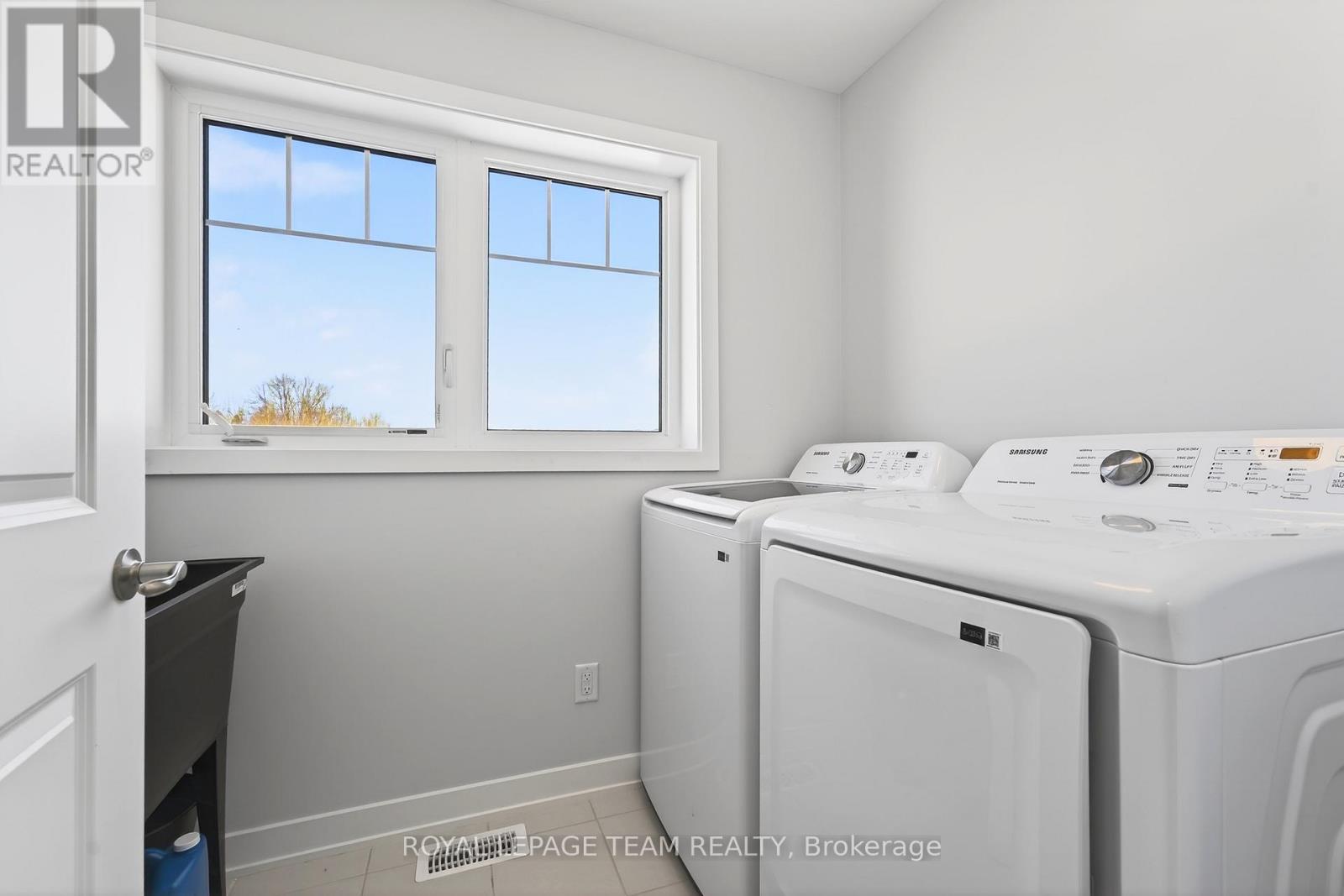 642 Bronze Copper Crescent, Ottawa, Ontario  K0A 2Z0 - Photo 32 - X12745124