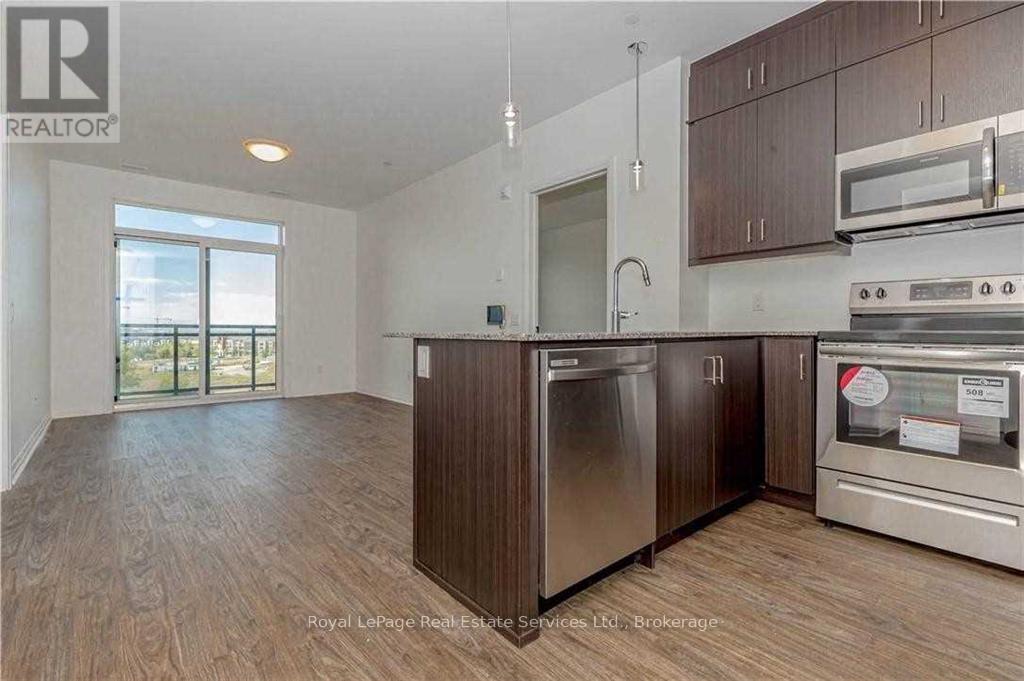 420 - 95 Dundas Street W, Oakville, Ontario  L6M 5N4 - Photo 15 - W12745092