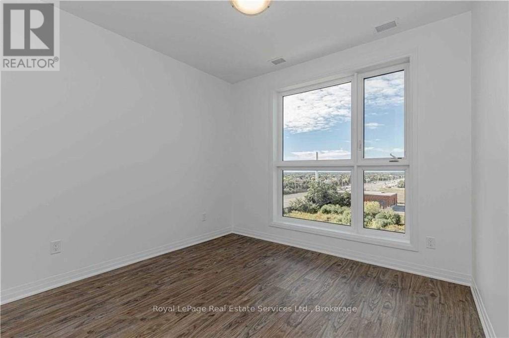 420 - 95 Dundas Street W, Oakville, Ontario  L6M 5N4 - Photo 24 - W12745092