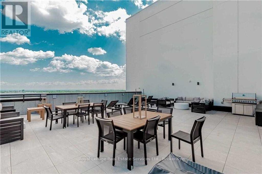 420 - 95 Dundas Street W, Oakville, Ontario  L6M 5N4 - Photo 34 - W12745092