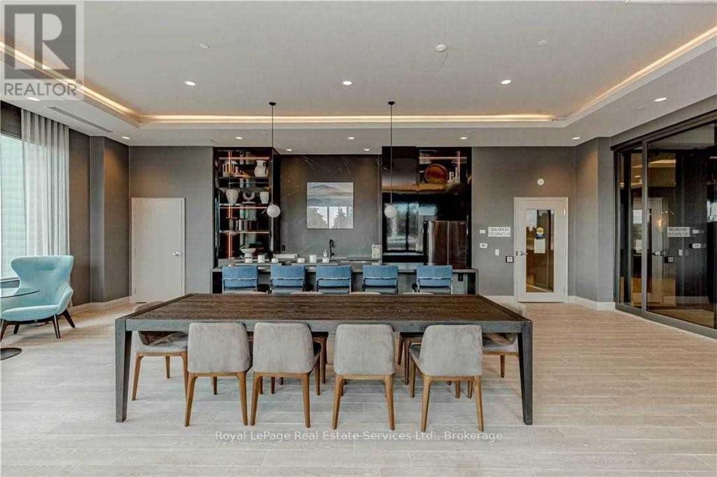 420 - 95 Dundas Street W, Oakville, Ontario  L6M 5N4 - Photo 37 - W12745092