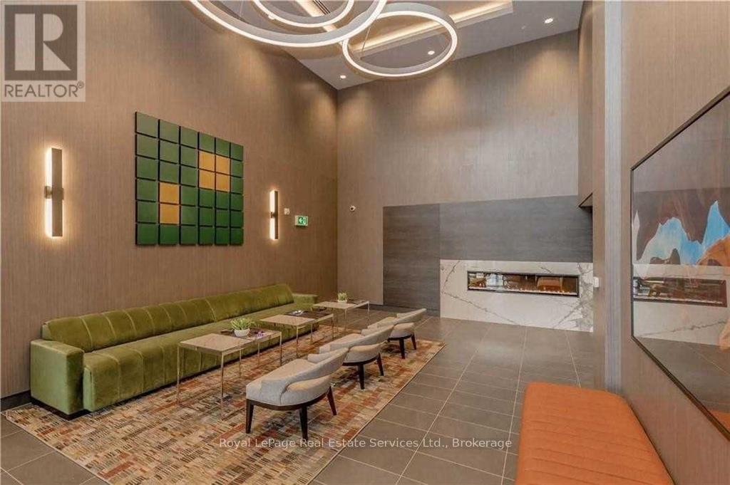 420 - 95 Dundas Street W, Oakville, Ontario  L6M 5N4 - Photo 6 - W12745092