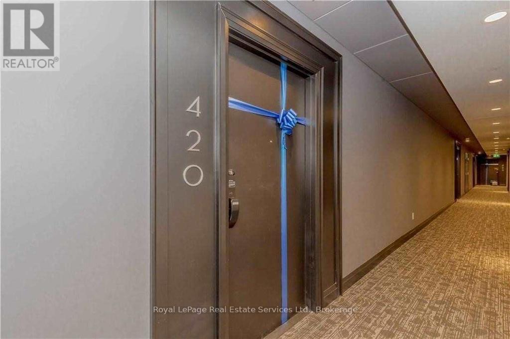 420 - 95 Dundas Street W, Oakville, Ontario  L6M 5N4 - Photo 9 - W12745092