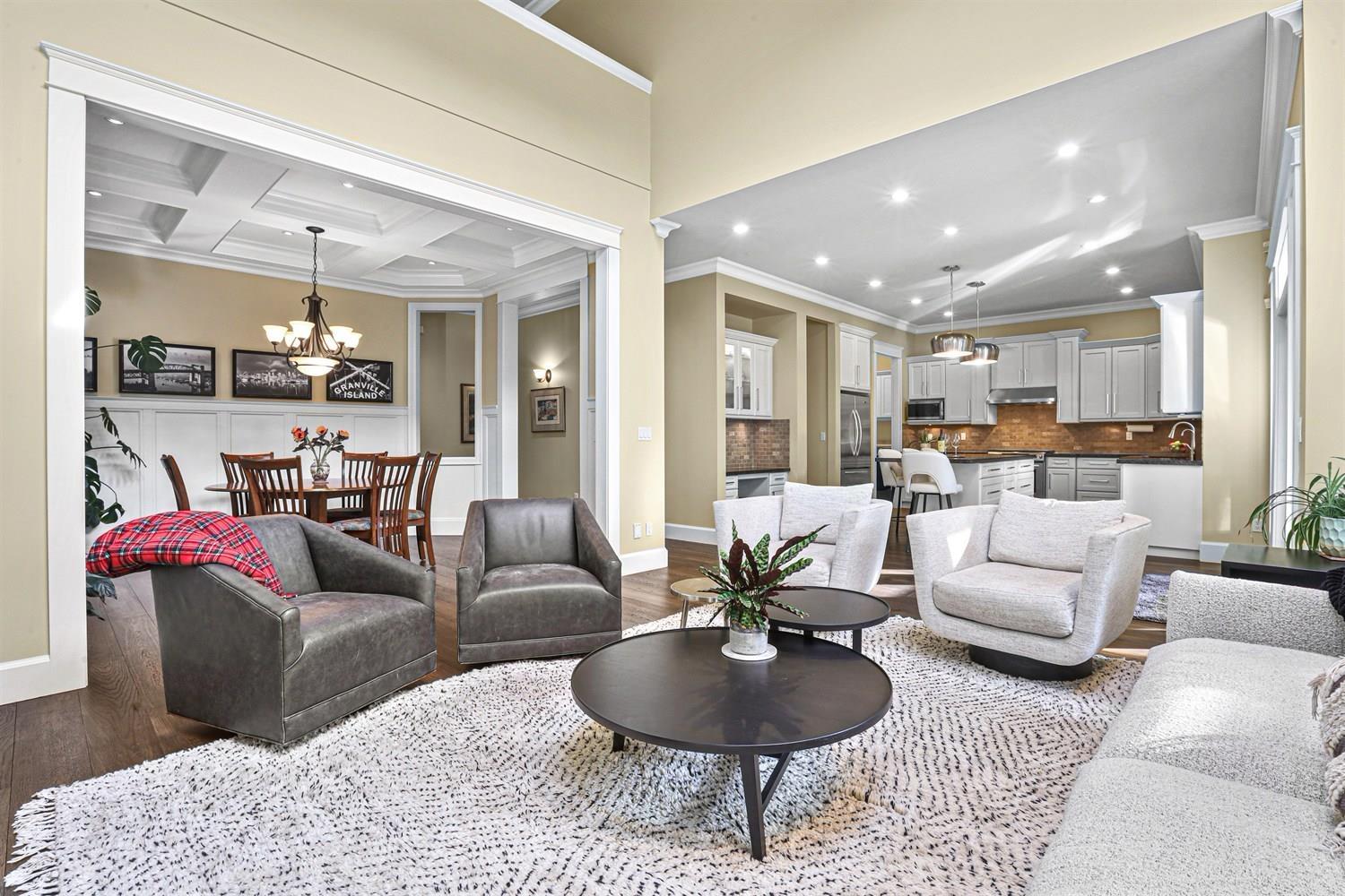 2767 162 Street, Surrey, British Columbia  V8S 8E4 - Photo 5 - R3080003