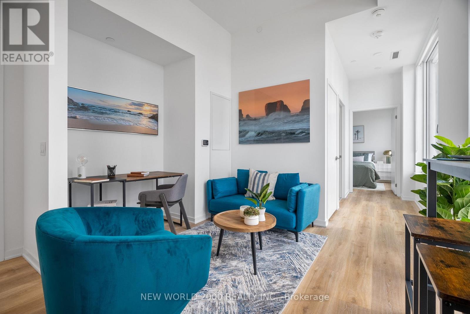 2011 - 101 Roehampton Avenue, Toronto, Ontario  M4P 2W2 - Photo 10 - C12745064