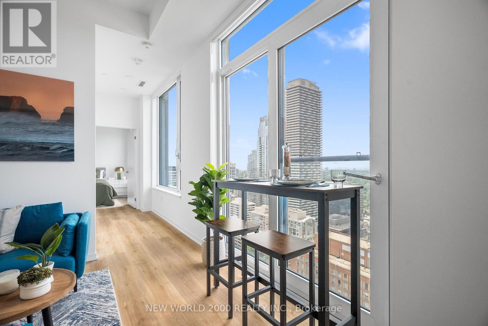 2011 - 101 Roehampton Avenue, Toronto, Ontario  M4P 2W2 - Photo 12 - C12745064