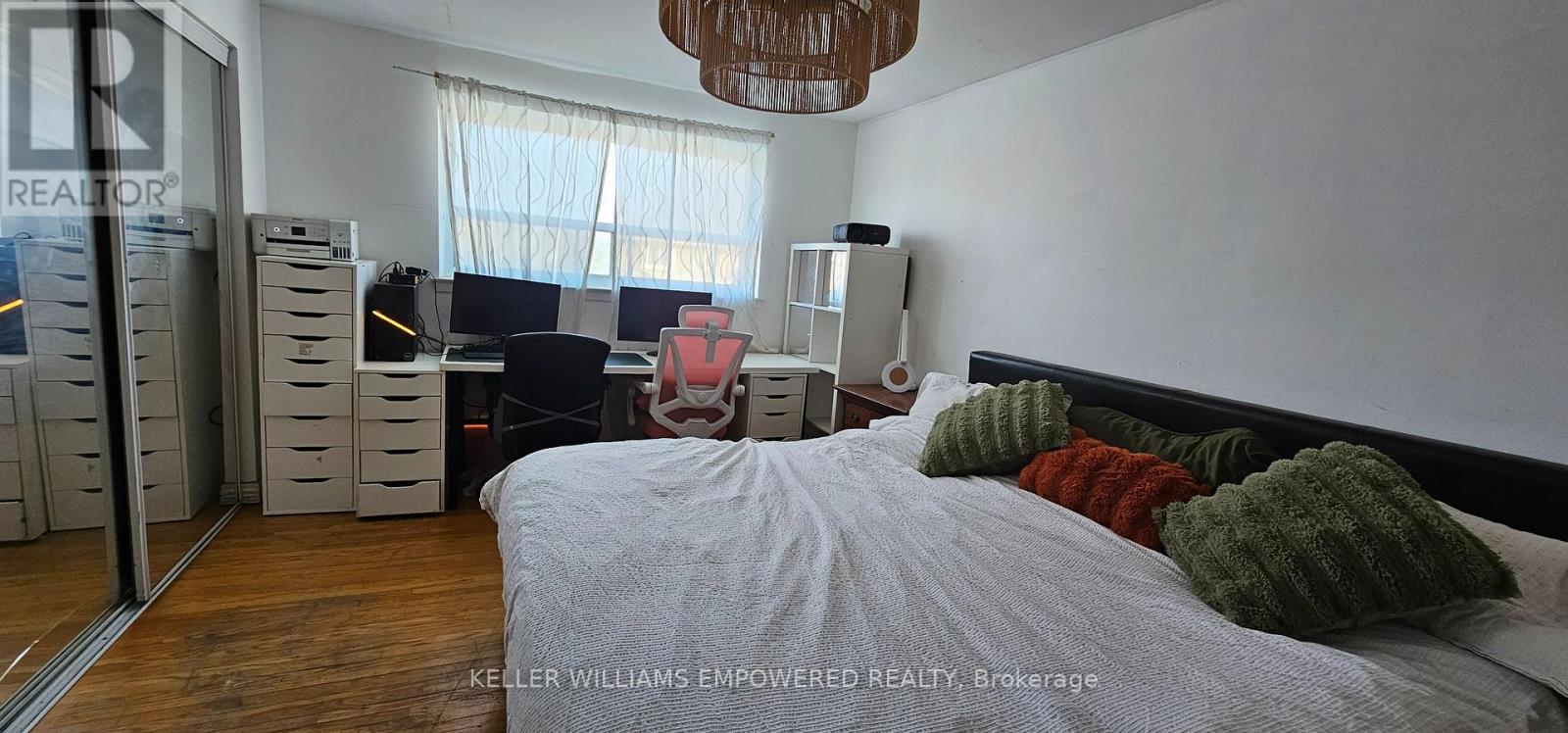 52 Endsleigh Crescent, Toronto, Ontario  M2J 3N6 - Photo 15 - C12745116