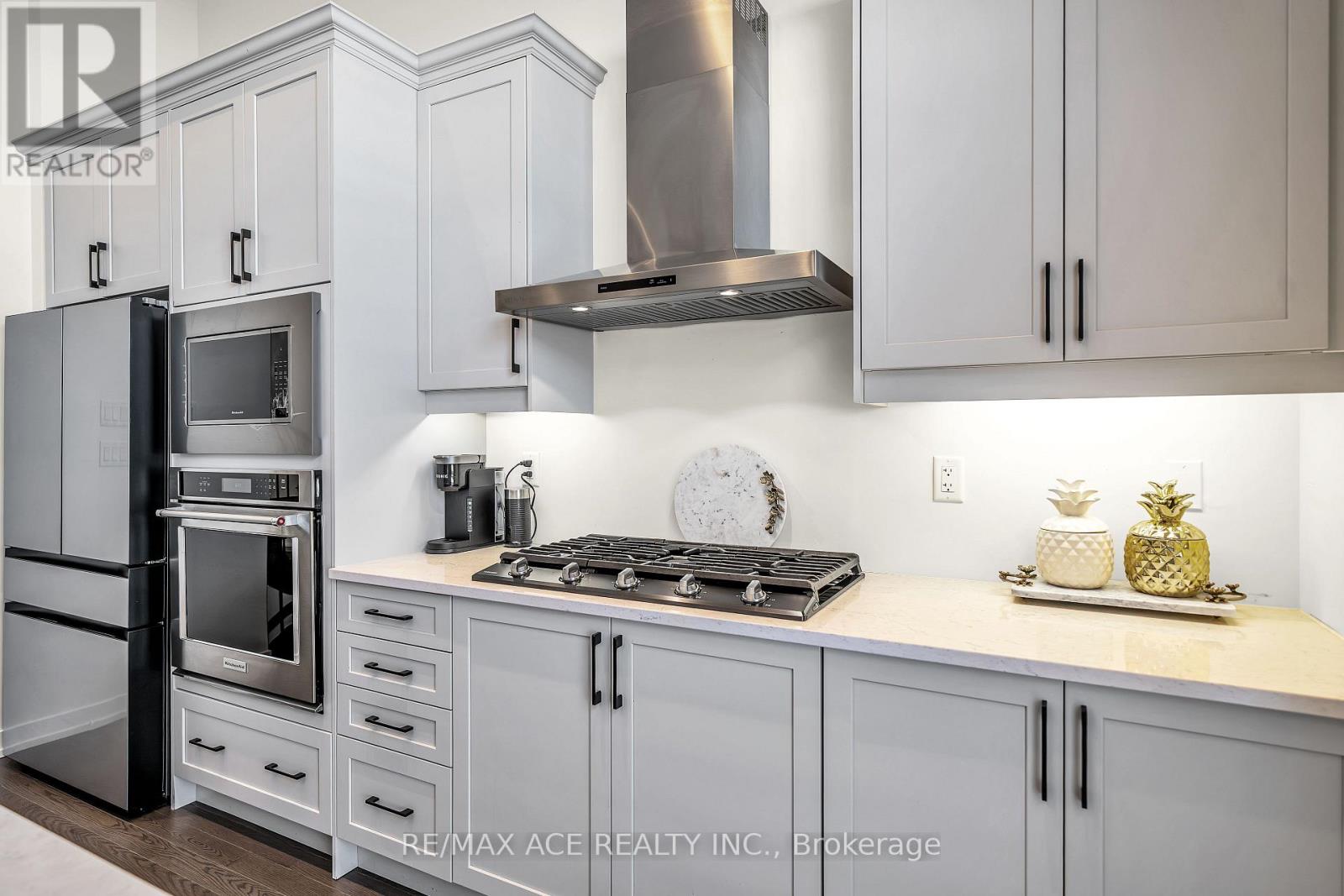 945 Rexton Drive, Oshawa, Ontario  L1L 0V1 - Photo 13 - E12745086