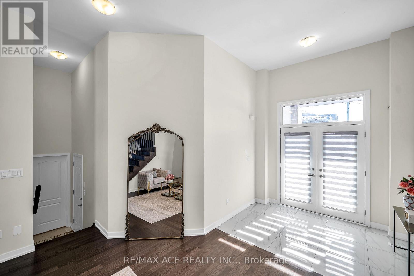 945 Rexton Drive, Oshawa, Ontario  L1L 0V1 - Photo 5 - E12745086