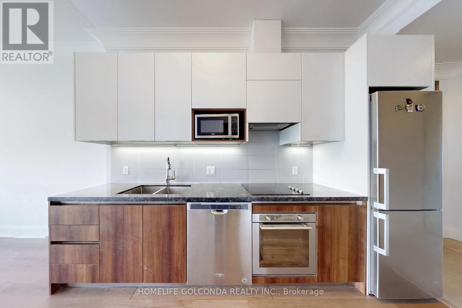 901 - 15 Water Walk Drive, Markham, Ontario  L6G 0G2 - Photo 11 - N12745066