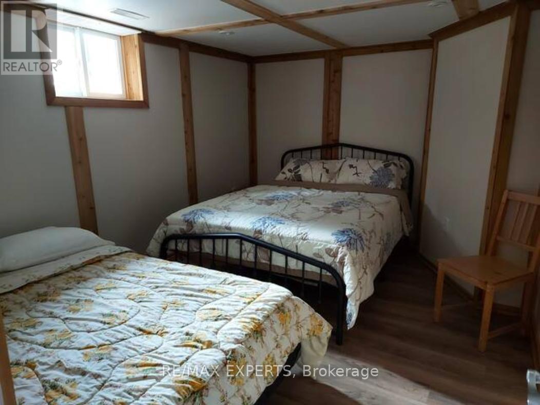 1139 Belle Aire Beach Road, Innisfil, Ontario  L0L 1C0 - Photo 23 - N12745138