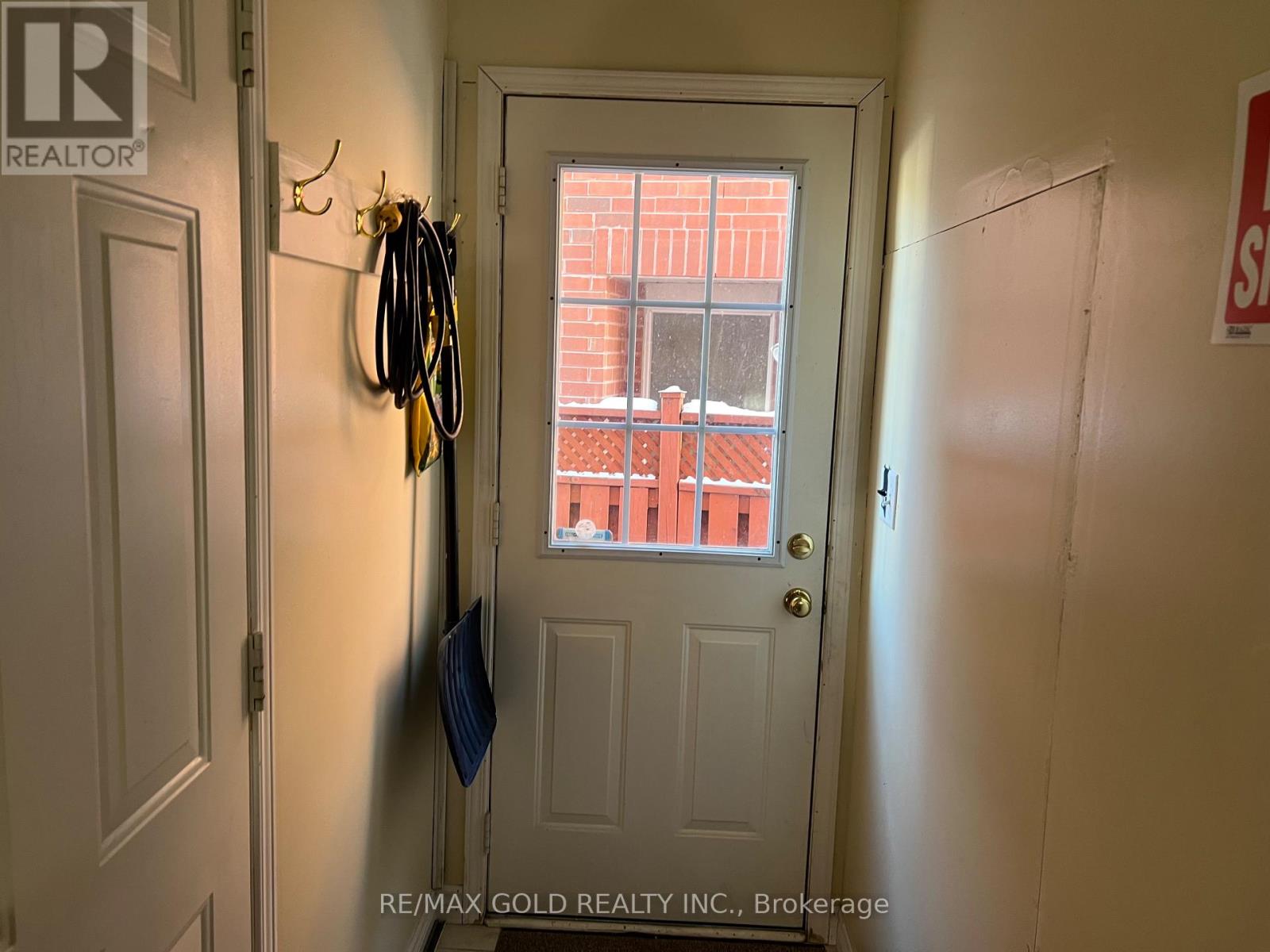 124 Herdwick St. Drive, Brampton, Ontario  L6S 0A7 - Photo 3 - W12743848