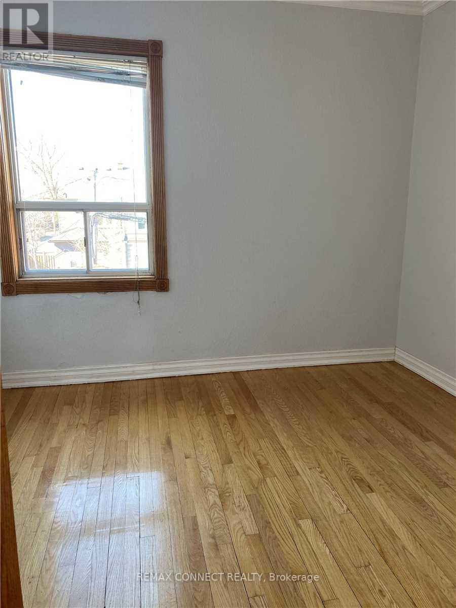 Main - 1978 Dufferin Street, Toronto, Ontario  M6E 3R1 - Photo 12 - W12745096