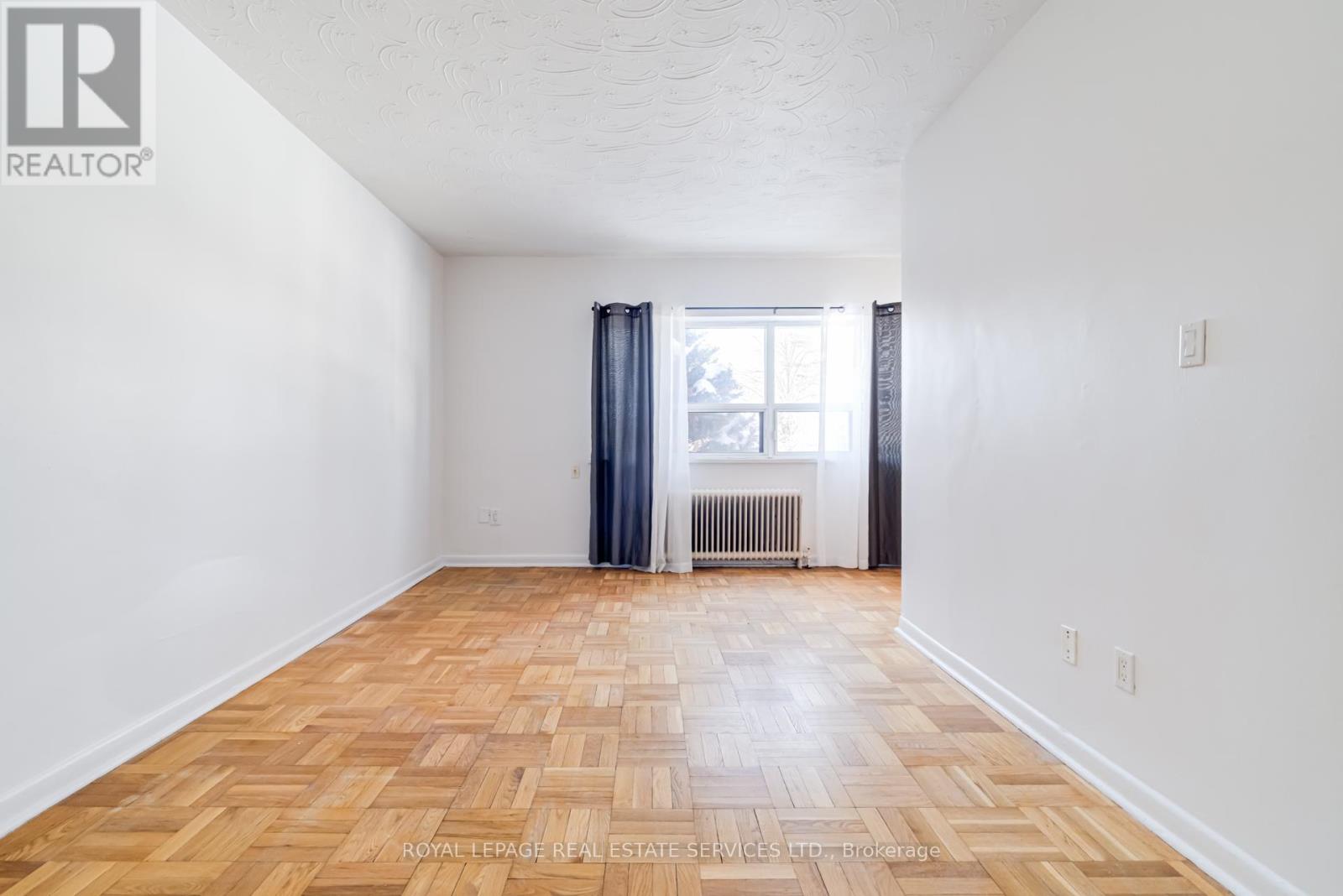 112 - 101 Coe Hill Drive, Toronto, Ontario  M6S 3E3 - Photo 5 - W12745098