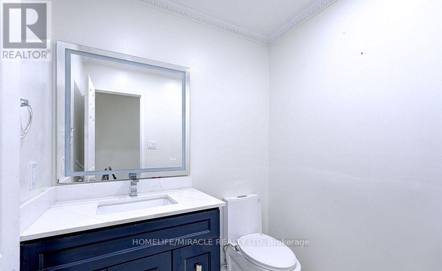 55 Castlehill Road, Brampton, Ontario  L6X 4C9 - Photo 7 - W12745112