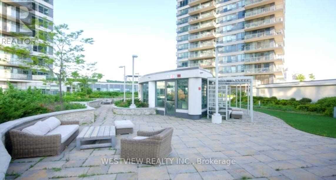 1002 - 2240 Lake Shore Boulevard W, Toronto, Ontario  M8V 0B1 - Photo 2 - W12745122