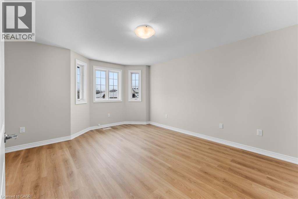 8329 Atack Court, Niagara Falls, Ontario  L2H 3N4 - Photo 21 - 40801966