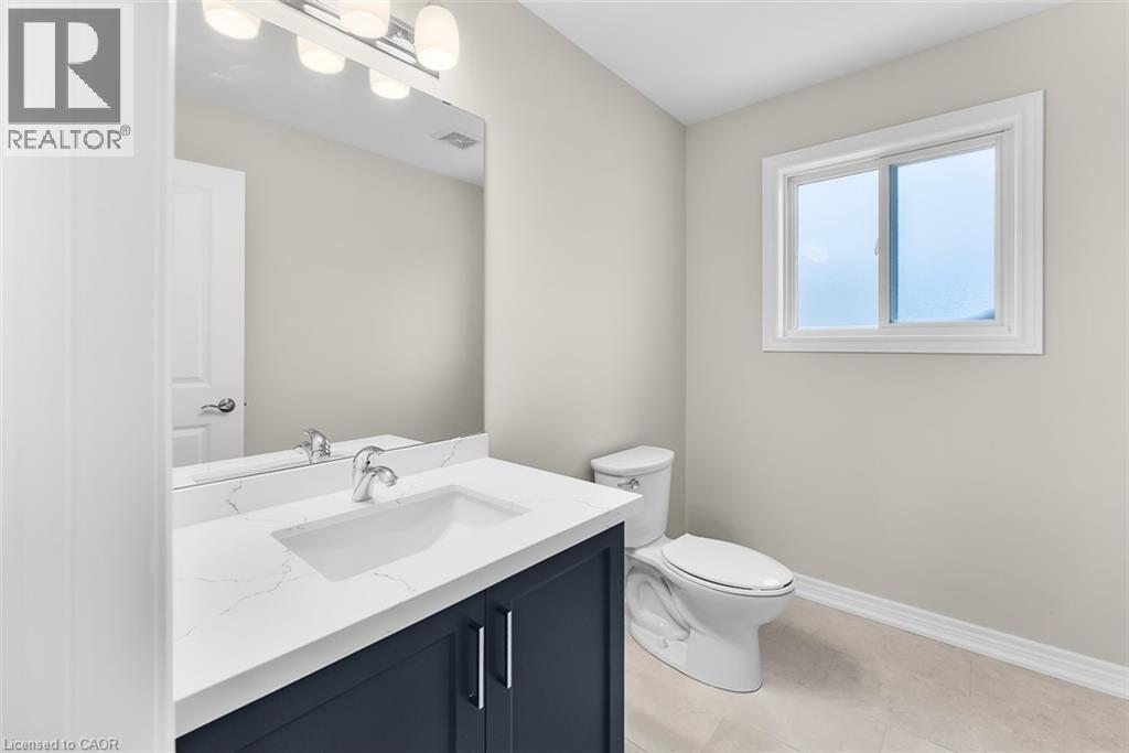 8329 Atack Court, Niagara Falls, Ontario  L2H 3N4 - Photo 5 - 40801966