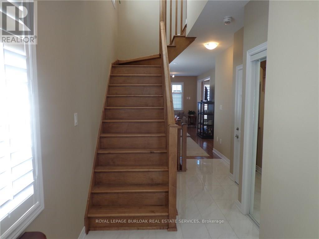 26 Walters Lane, Grimsby, Ontario  P2A 0B2 - Photo 10 - X12745076