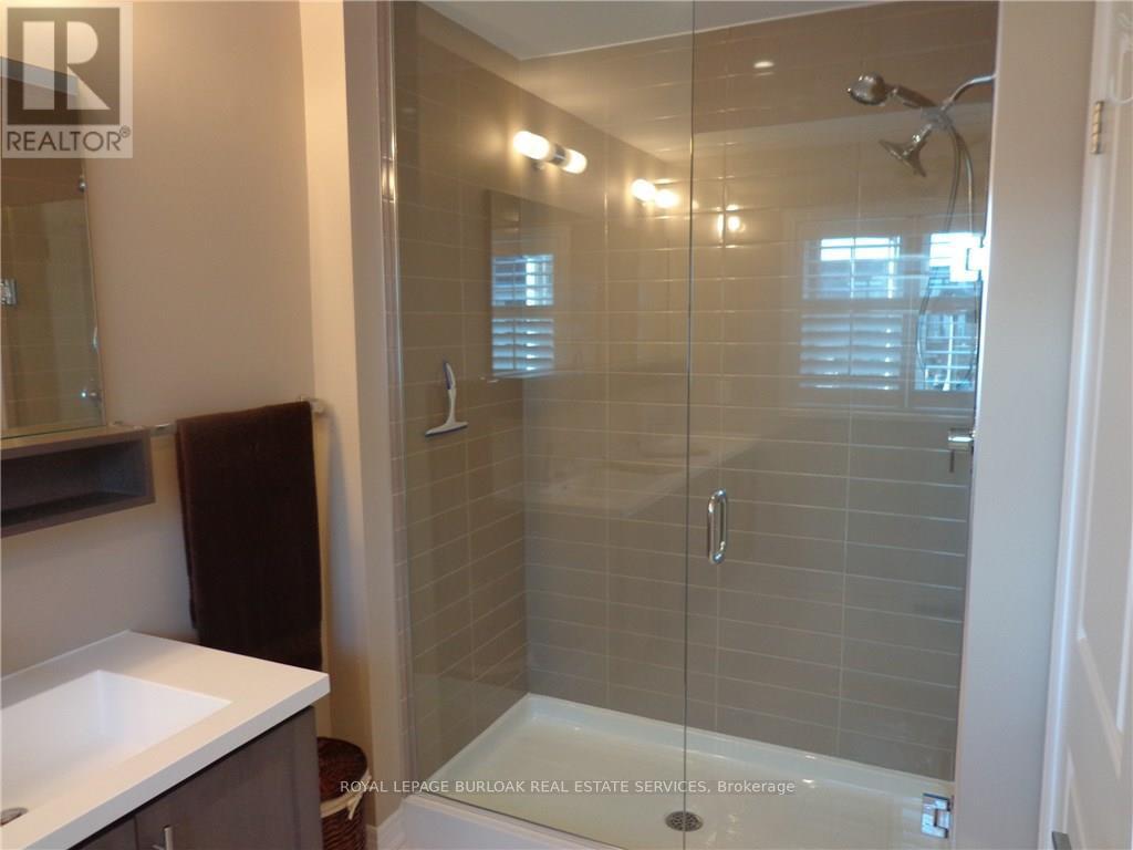 26 Walters Lane, Grimsby, Ontario  P2A 0B2 - Photo 12 - X12745076