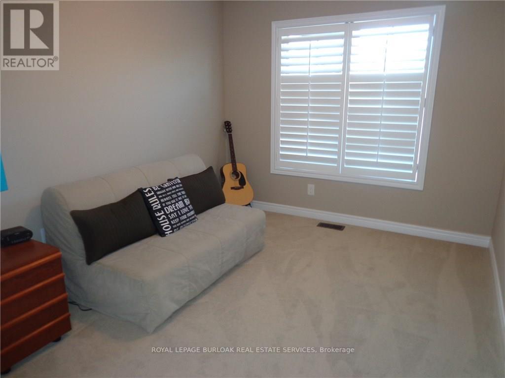 26 Walters Lane, Grimsby, Ontario  P2A 0B2 - Photo 17 - X12745076