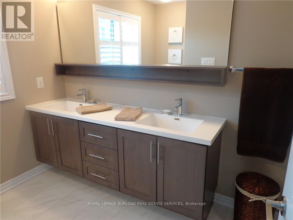 26 Walters Lane, Grimsby, Ontario  P2A 0B2 - Photo 20 - X12745076