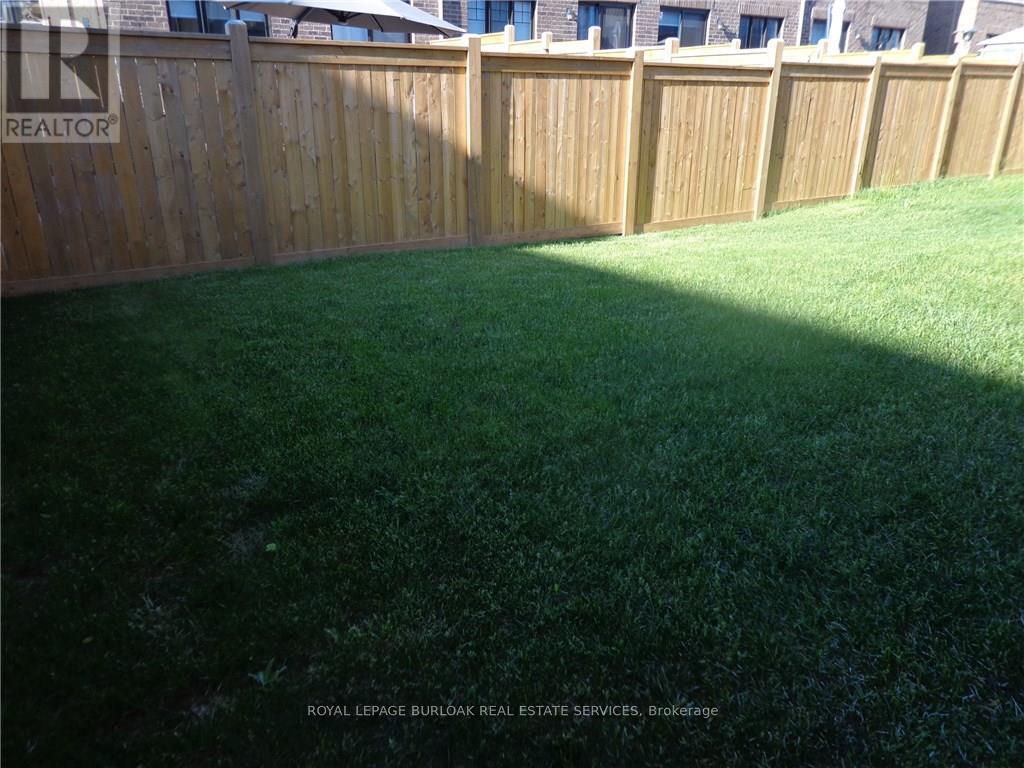 26 Walters Lane, Grimsby, Ontario  P2A 0B2 - Photo 25 - X12745076