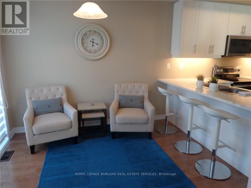 26 Walters Lane, Grimsby, Ontario  P2A 0B2 - Photo 6 - X12745076