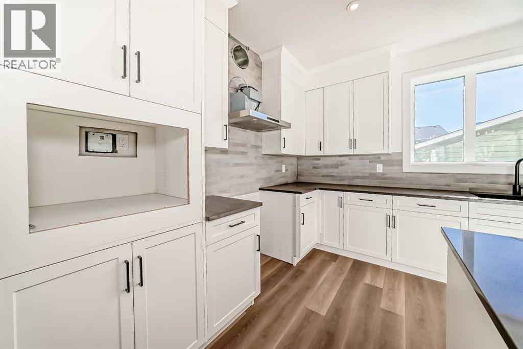 588 Grayling Bend, Rural Rocky View County, Alberta  T3Z 0H4 - Photo 8 - A2264134