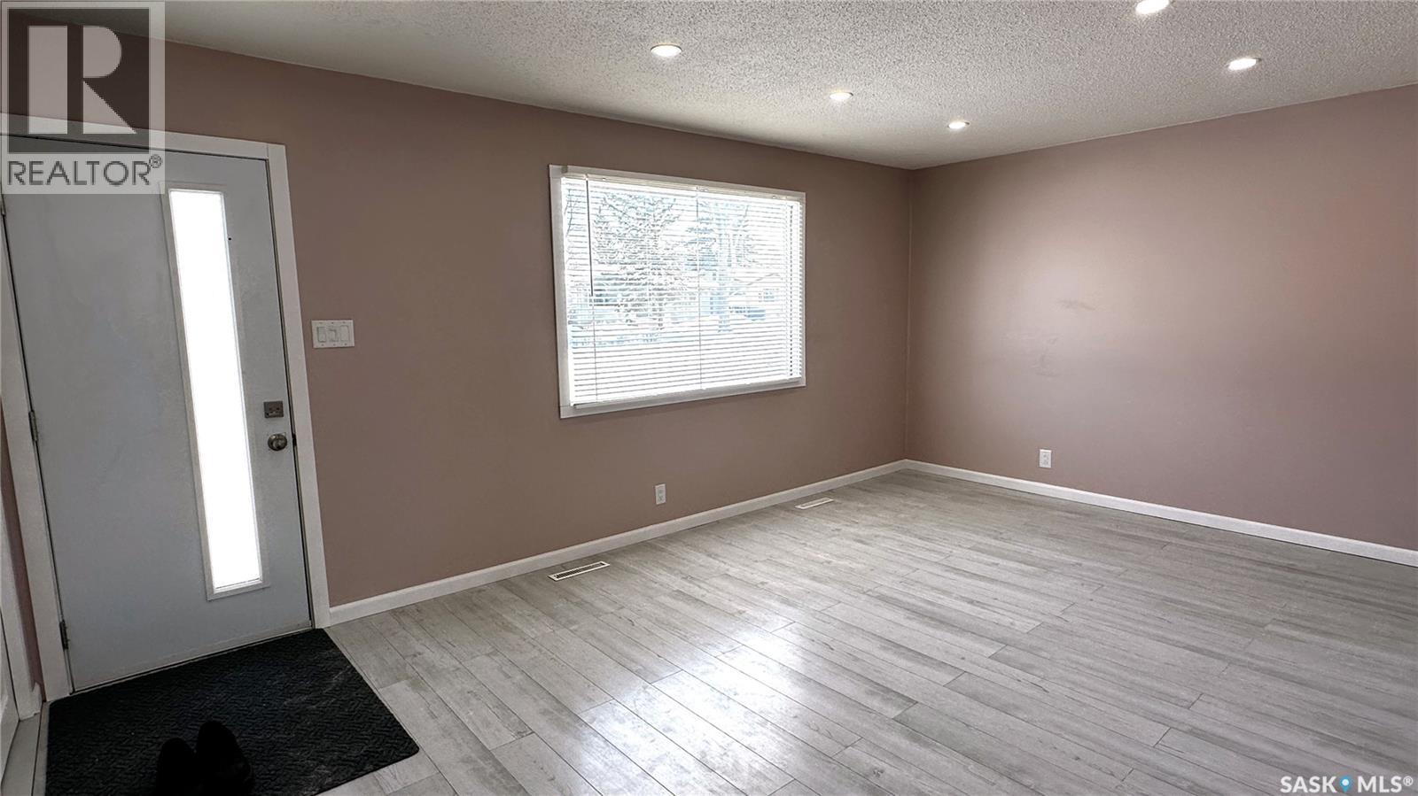 282 Scarth Street N, Regina, Saskatchewan  S4R 2Z5 - Photo 4 - SK027632