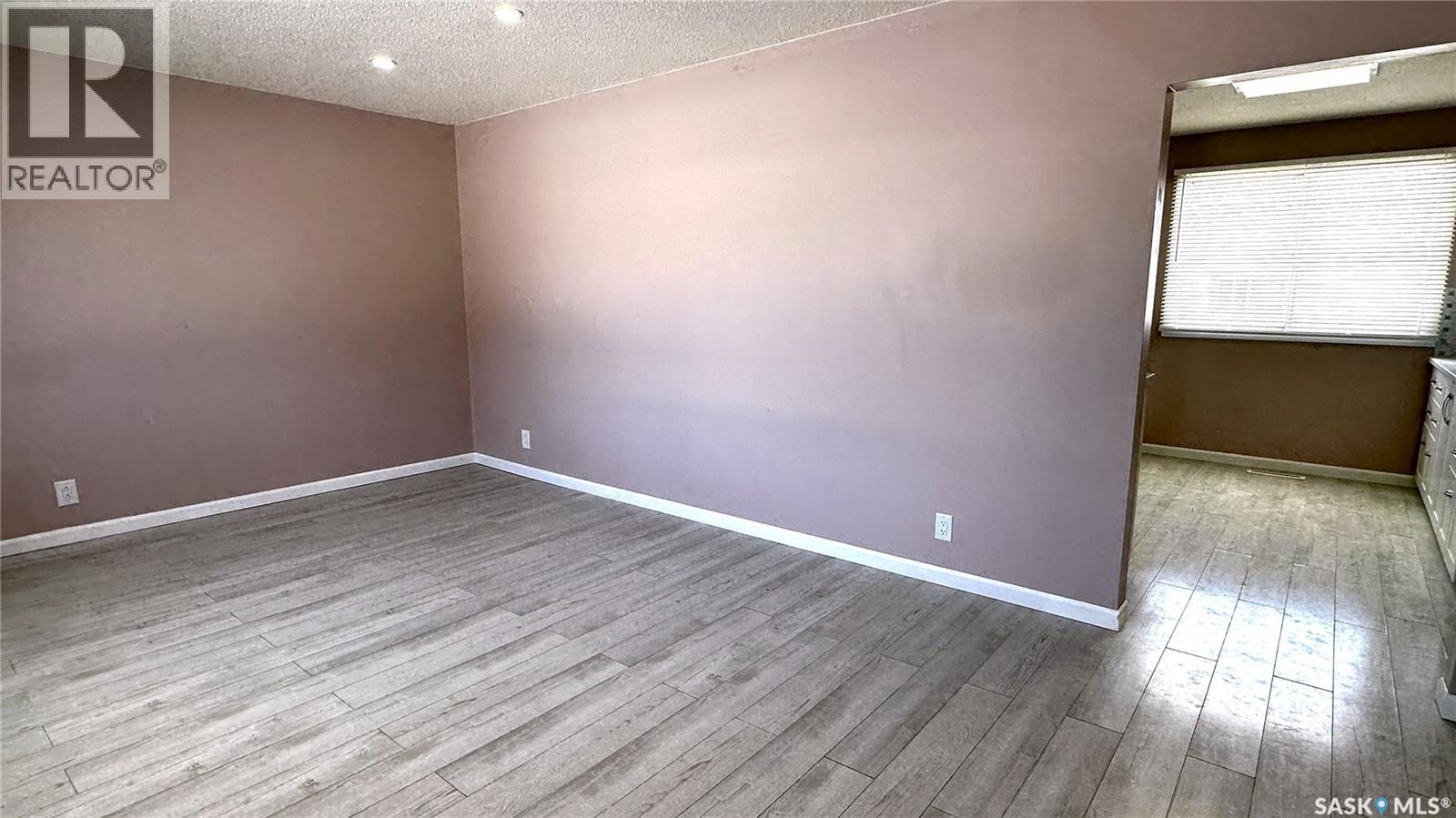 282 Scarth Street N, Regina, Saskatchewan  S4R 2Z5 - Photo 3 - SK027632