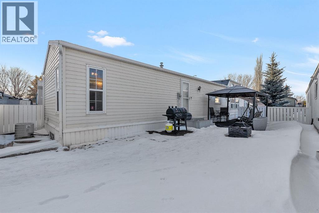 254 Erin Woods Circle Se, Calgary, Alberta  T2B 3C9 - Photo 40 - A2278048