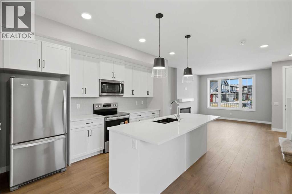 51 Belvedere Crescent Se, Calgary, Alberta  T2A 7Z9 - Photo 12 - A2282282