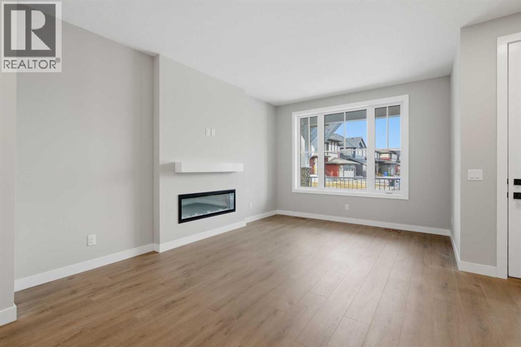 51 Belvedere Crescent Se, Calgary, Alberta  T2A 7Z9 - Photo 4 - A2282282