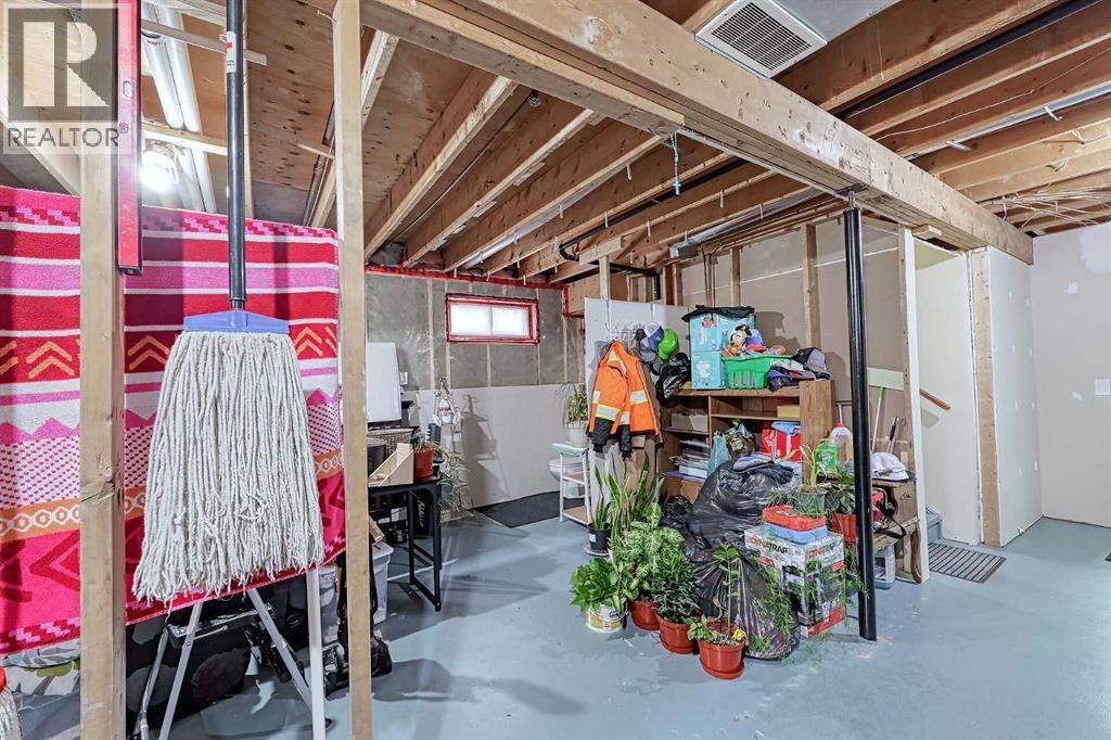 28 7 Avenue Se, High River, Alberta  T1V 1E9 - Photo 32 - A2282757