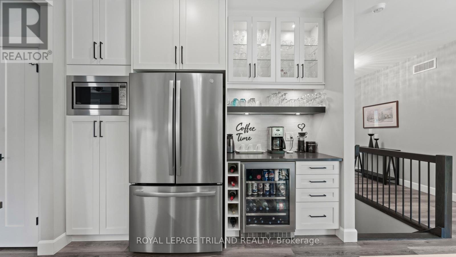 8443 Goosemarsh Line, Lambton Shores, Ontario  N0M 1T0 - Photo 25 - X12600816