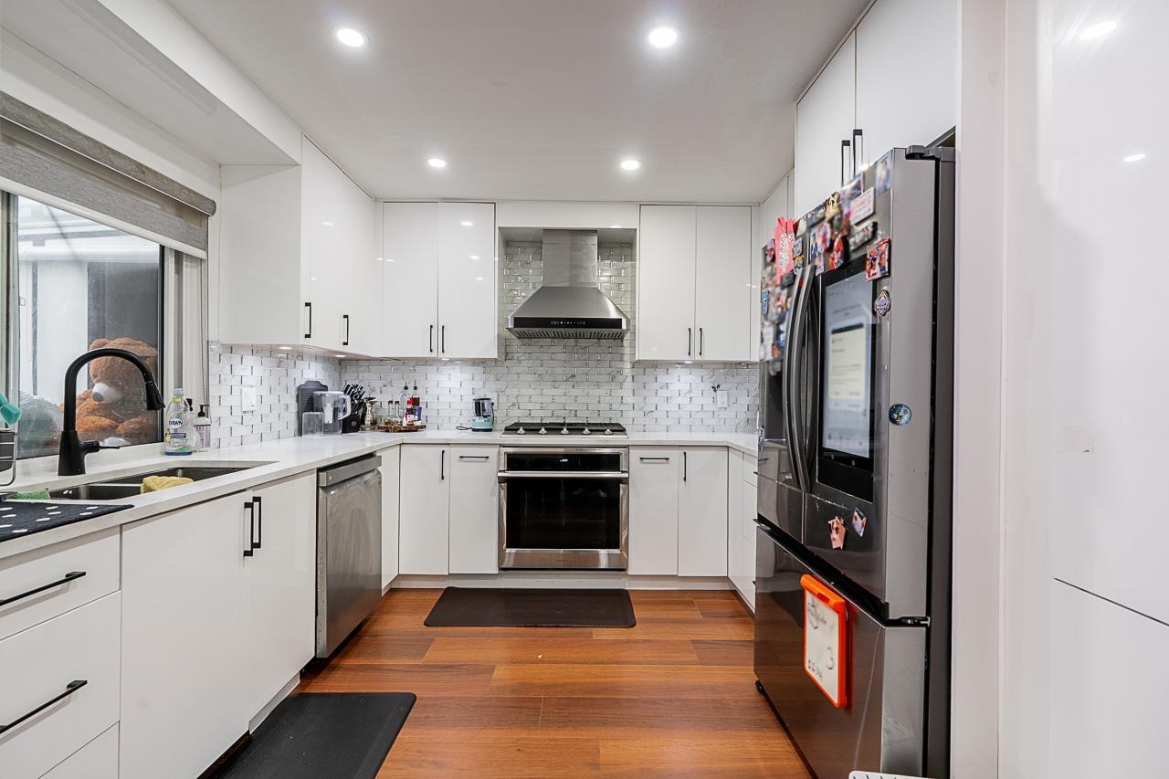 12501 76a Avenue, Surrey, British Columbia  V3W 7W5 - Photo 11 - R3084831