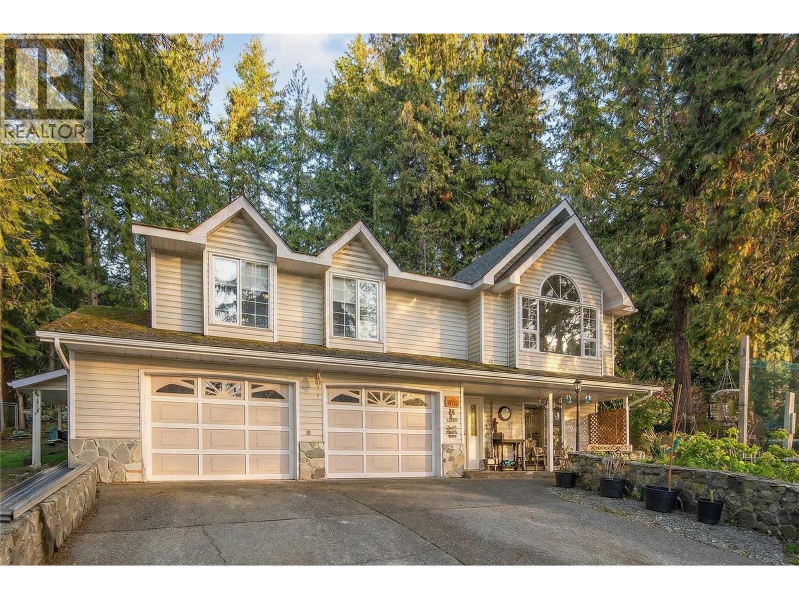 114 Timberlane Road, Enderby, British Columbia  V0E 1V1 - Photo 2 - 10374354