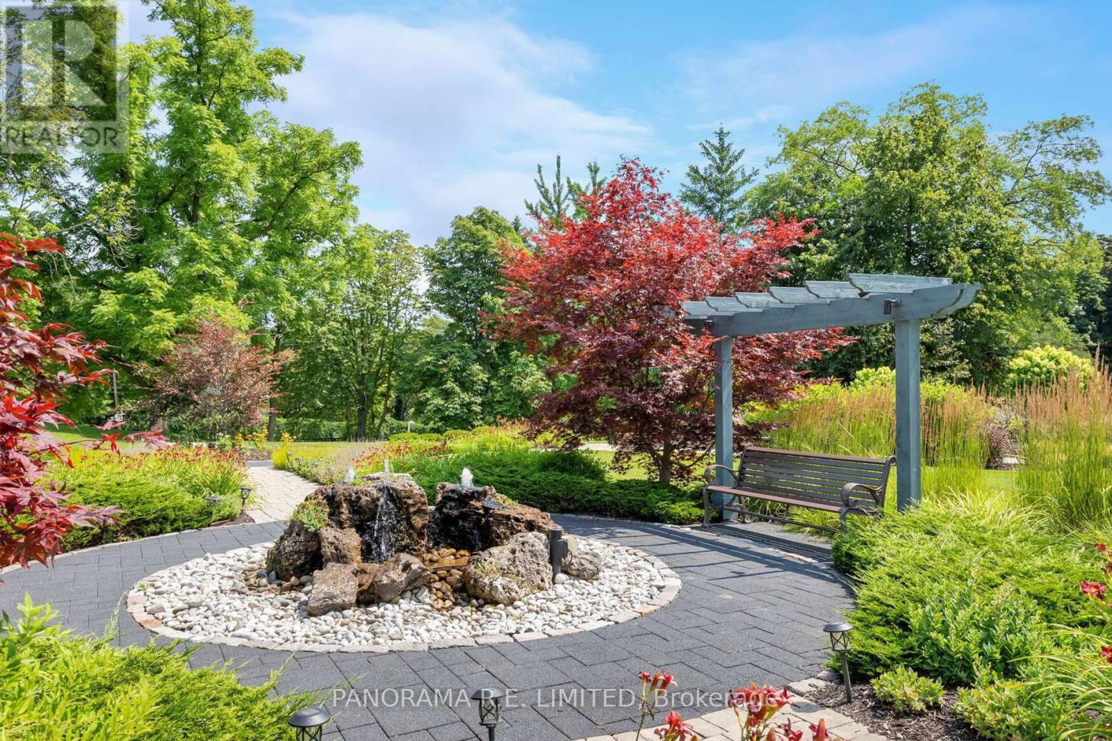 302 - 1400 Dixie Road, Mississauga, Ontario  L5E 3E1 - Photo 6 - W12716888